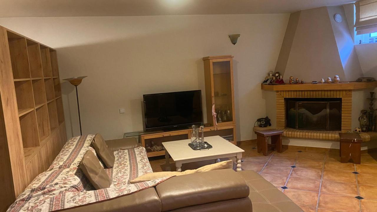 Seaside Family Apartment - Kalamata Farai Luaran gambar